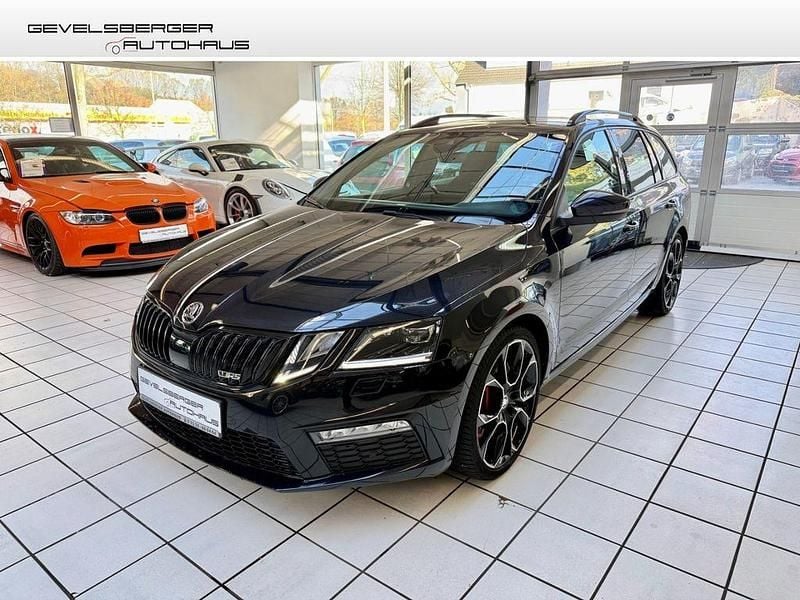 Cerna magic/black magic Gebraucht 2017 Skoda Octavia RS Kombi | 19.890 € (Etwas zu teuer) - Bild 1/4