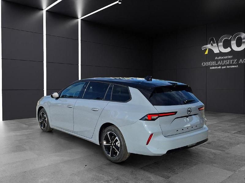 Neu Opel Astra 131 PS (96 kW) 2025 Kombi