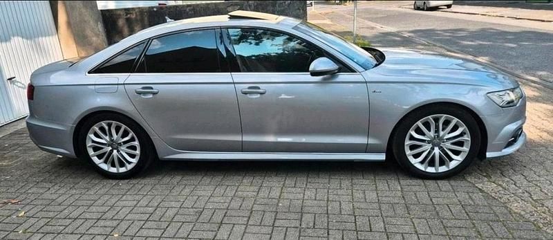 Gebraucht Audi A6 Ambiente 190 PS (139 kW) 2016 Silber Limousine