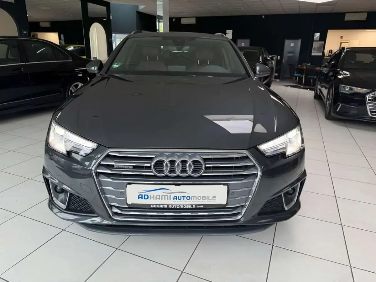 Usata Audi A4 S-Line 231 CV (169 kW) 2019 Grigio Station wagon