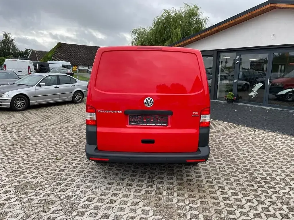 Usata VW Transporter 84 CV (61 kW) 2015 Rosso Furgone