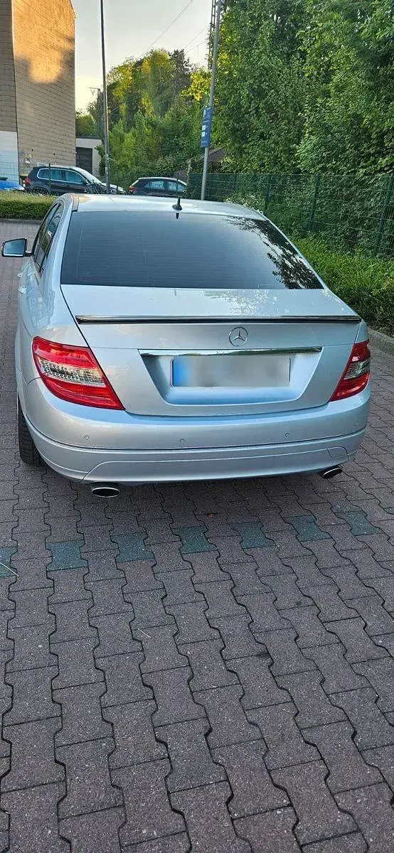 Gebraucht Mercedes C350 Elegance 272 PS (200 kW) 2007 Silber Limousine