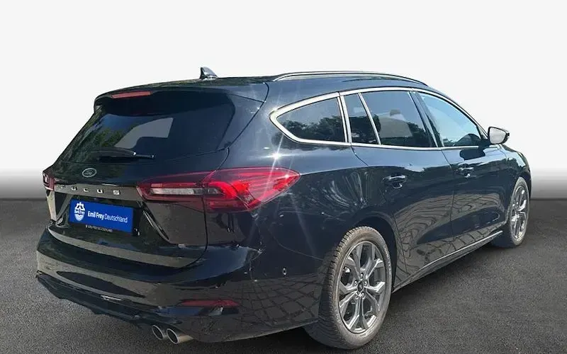 Gebraucht Ford Focus ST-Line X 155 PS (114 kW) 2025 Schwarz Kombi