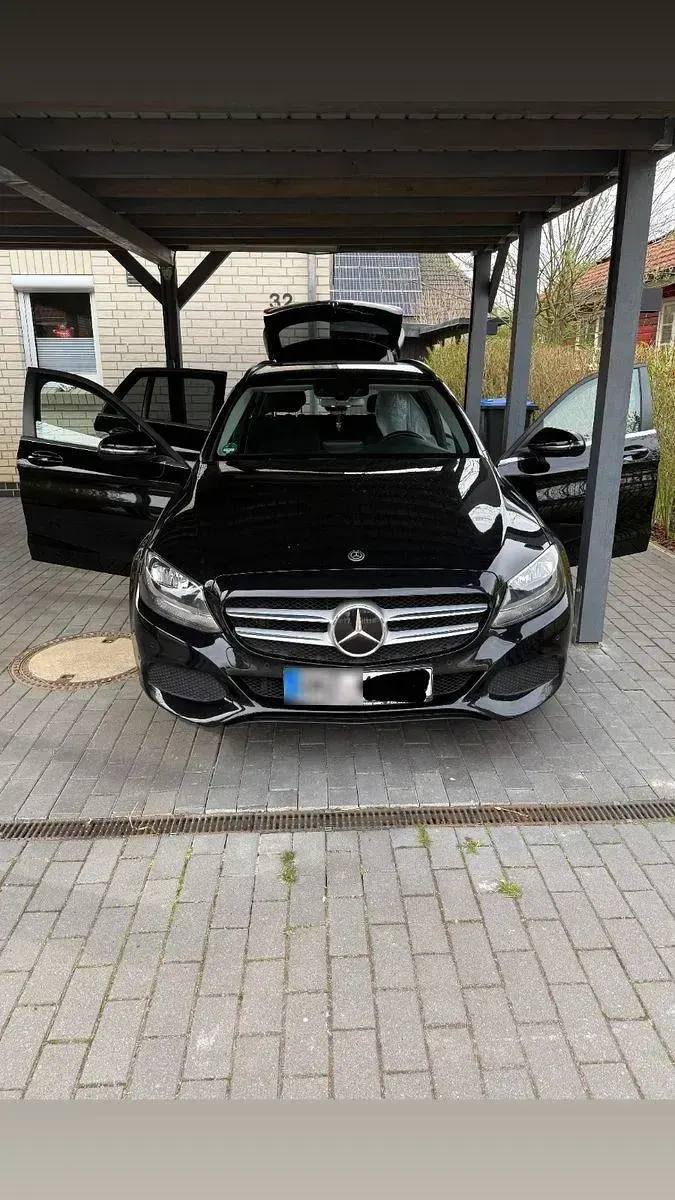 Gebraucht Mercedes 220 170 PS (125 kW) 2018 Schwarz Kombi