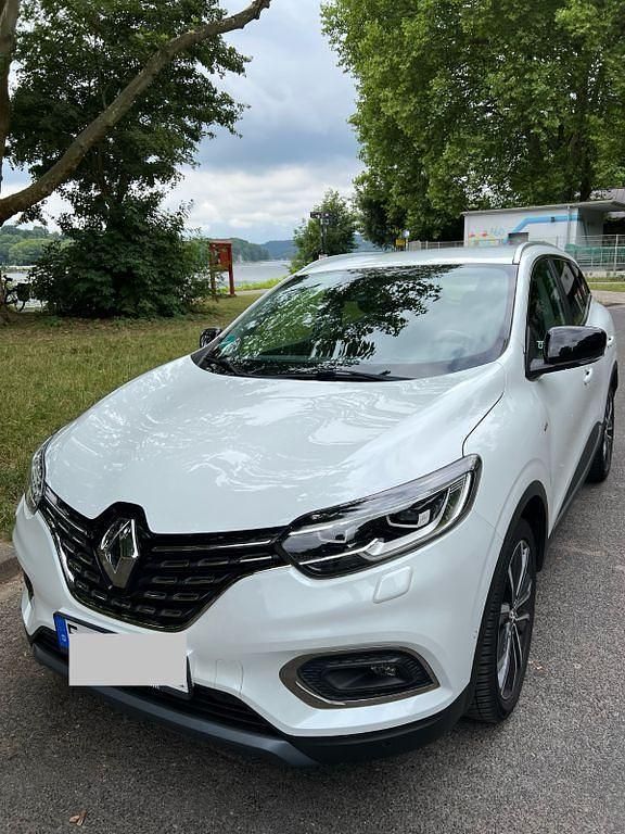 Weiß Gebraucht 2019 Renault Kadjar Bose Edition SUV | 13.000 € (Superpreis) - Bild 1/4