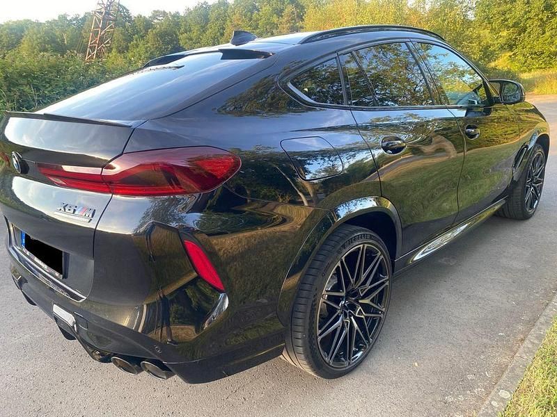 Schwarz Gebraucht 2020 BMW X6 M Competition Edition SUV | 82.000 € (Fairer Preis) - Bild 1/4
