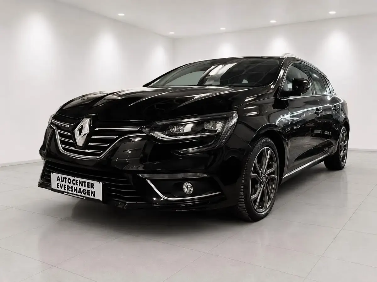 Gebraucht Renault Mégane GrandTour 163 PS (119 kW) 2018 Schwarz Kombi