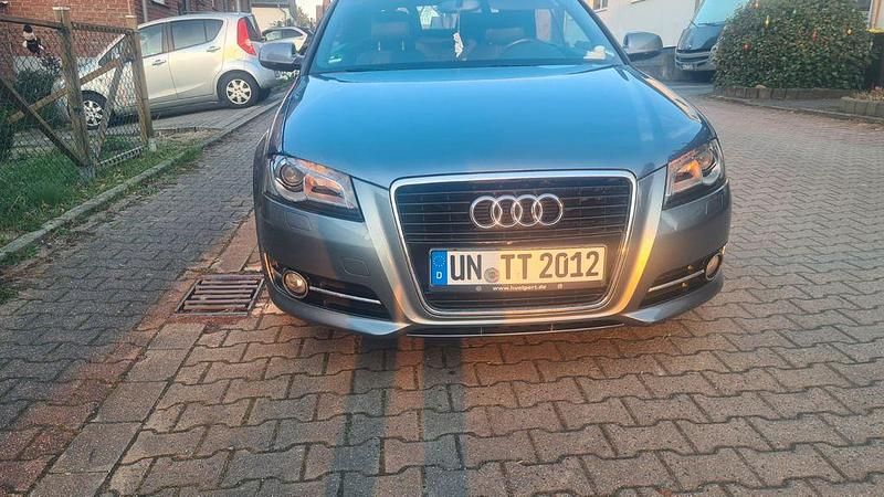 Gebraucht Audi A3 Cabriolet Ambition 105 PS (77 kW) 2012 Grau Cabrio