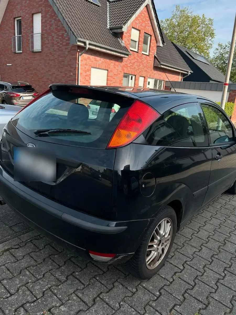Gebraucht Ford Focus 75 PS (55 kW) 2003 Kleinwagen