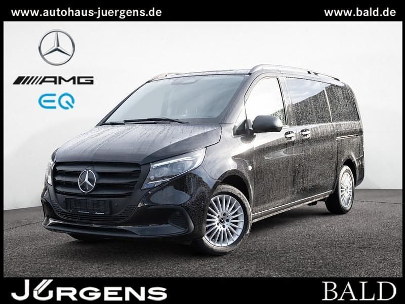 Obsidianschwarz metallic Gebraucht 2024 Mercedes Vito Van | 47.240 € - Bild 1/4