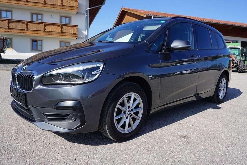 Mineralgrau Gebraucht 2020 BMW 216 Van / Kleinbus | 14.900 € (Fairer Preis) - Bild 1/4