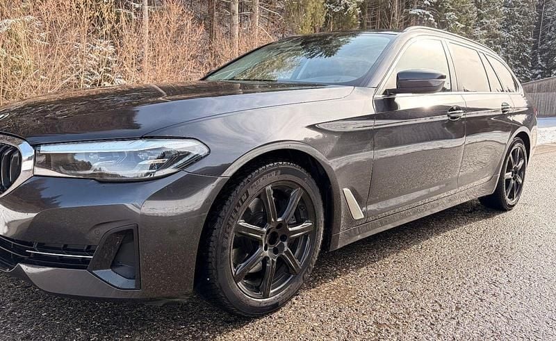 Gebraucht BMW 530 265 PS (194 kW) 2021 Schwarz Kombi