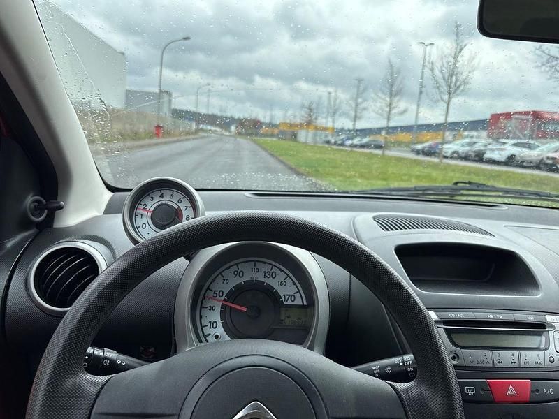 Gebraucht Citroën C1 68 PS (50 kW) 2014 Rot Kleinwagen