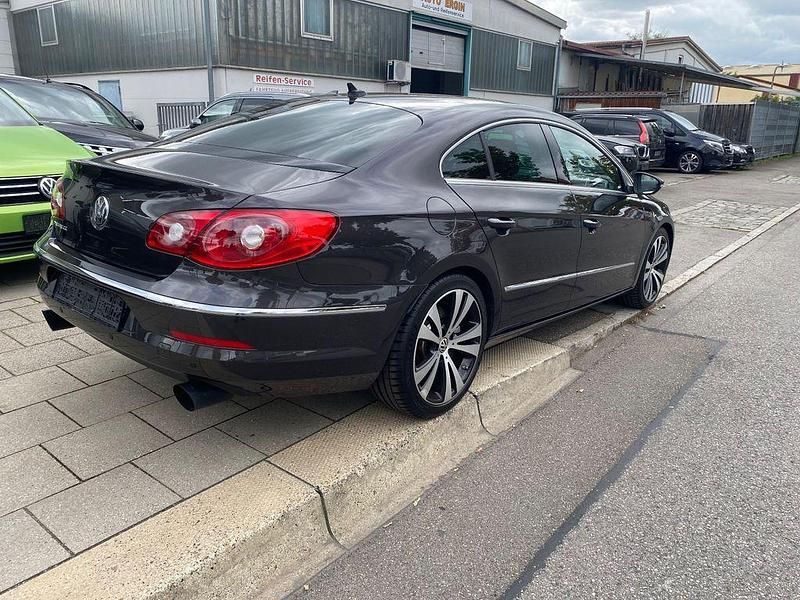 Gebraucht VW CC 358 PS (263 kW) 2011 Braun Limousine