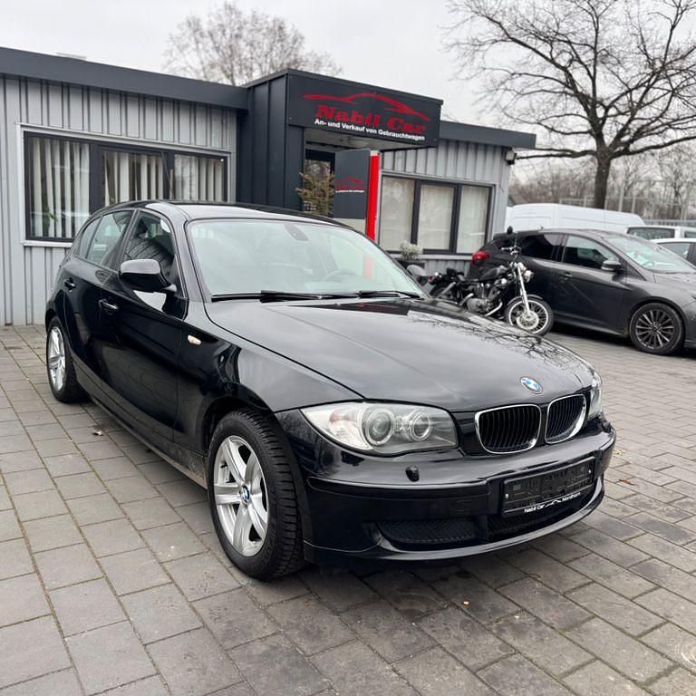 Gebraucht BMW 118 Efficient Dynamics 143 PS (105 kW) 2011 Schwarz Kleinwagen