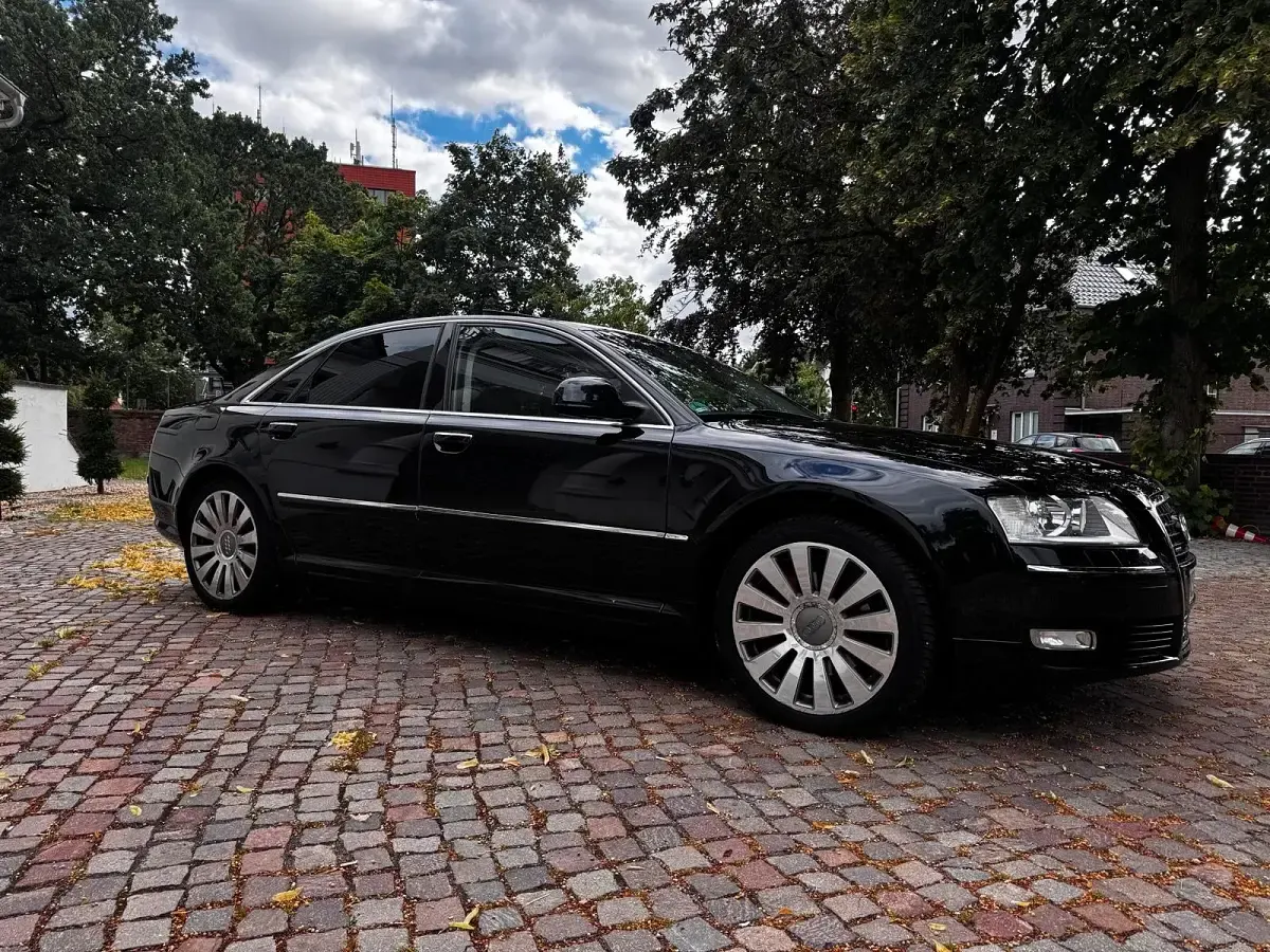 Gebraucht Audi A8 Comfort 233 PS (171 kW) 2009 Schwarz Limousine