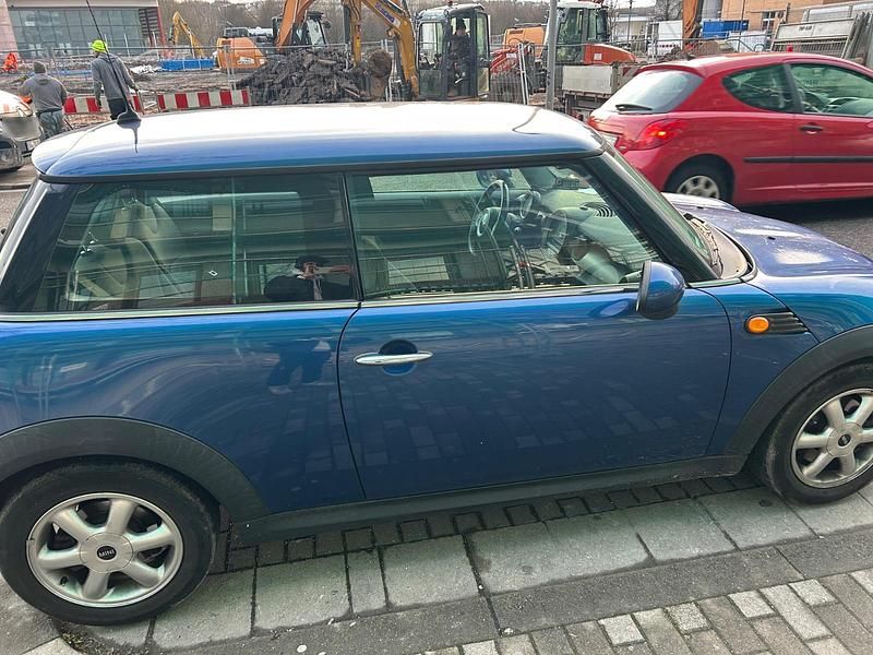 Usado Mini ONE 95 HP (69 kW) 2007 Azul Citadino