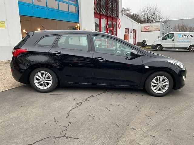 Gebraucht Hyundai i30 198 PS (145 kW) 2014 Schwarz Kombi