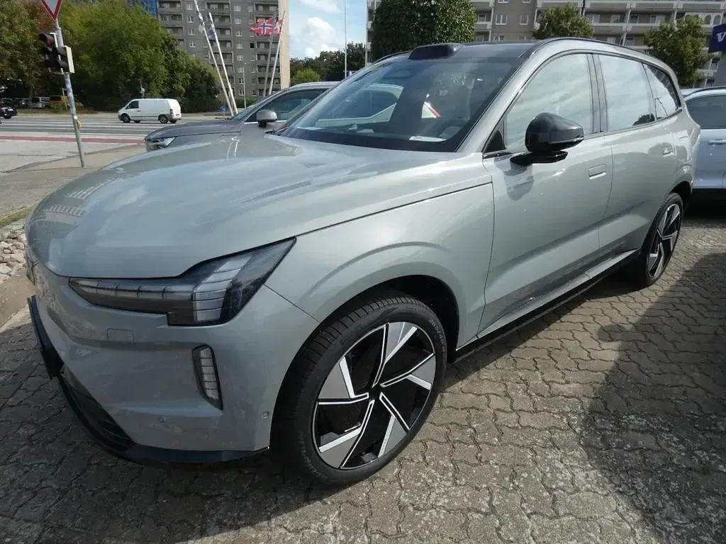 Gebraucht Volvo EX90 Performance 380 kW (517 PS) 2025 Vapour grey (grau) SUV
