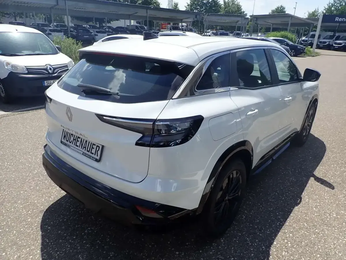 Neu Renault Austral Evolution 158 PS (116 kW) 2026 Weiss "nacre" SUV