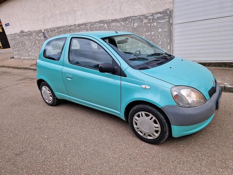 Gebraucht Toyota Yaris 60 PS (44 kW) 2001 Grün Kleinwagen
