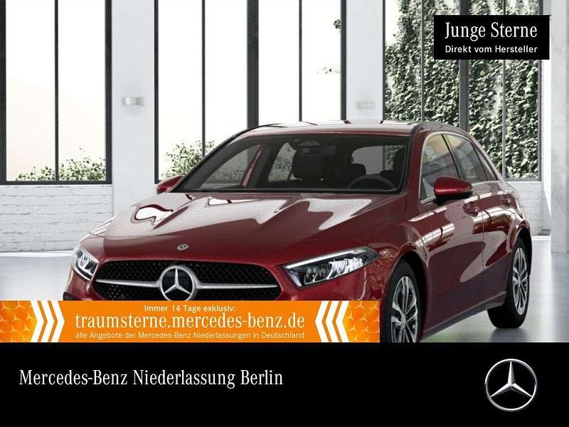 Manufaktur patagonienrot Gebraucht 2024 Mercedes A180 Progressive Limousine | 27.390 € (Guter Preis) - Bild 1/3