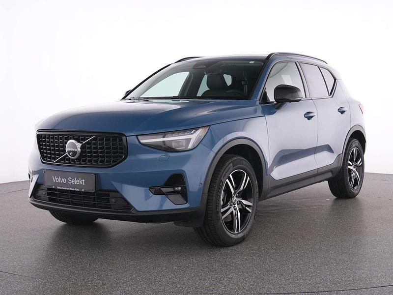 Gebraucht Volvo XC40 Plus 197 PS (144 kW) 2025 Blau SUV
