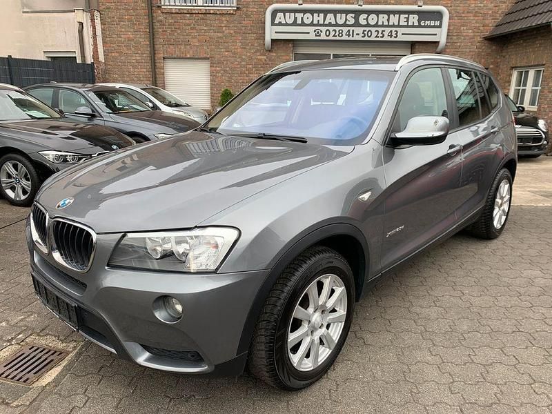 Grau Gebraucht 2012 BMW X3 Sport Line SUV | 11.850 € (Fairer Preis) - Bild 1/4