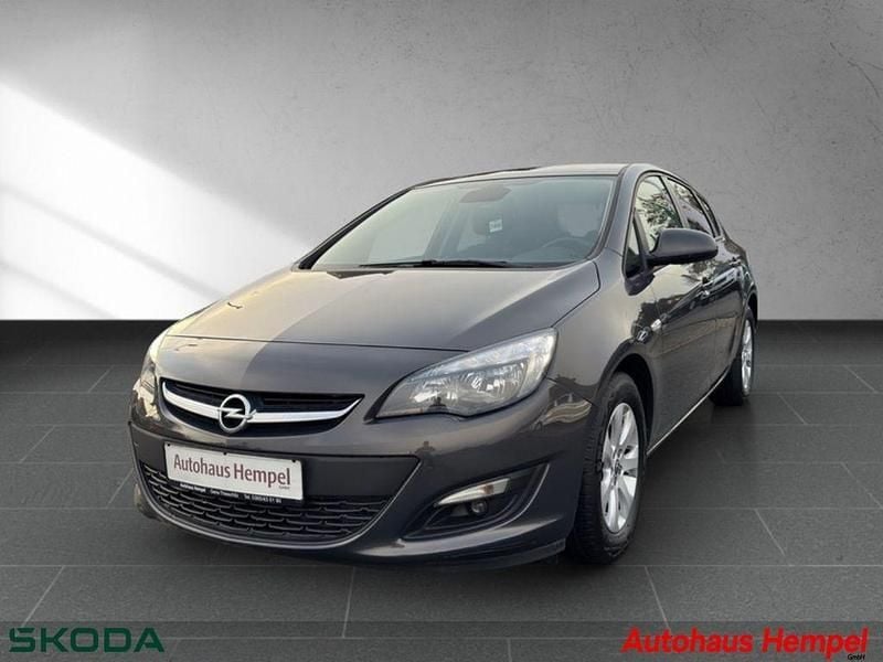 Gebraucht Opel Astra Style 120 PS (88 kW) 2015 Platin anthrazit metallic (metallic) Limousine