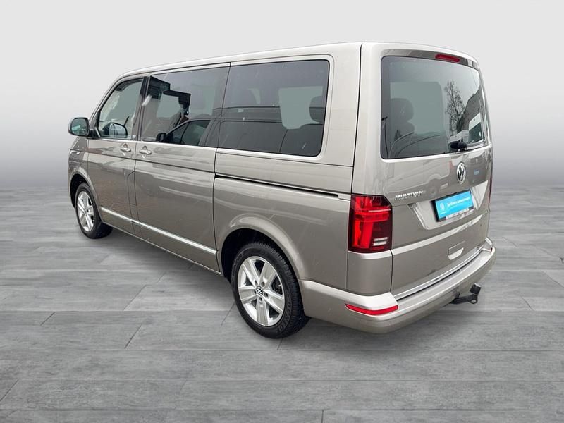 Gebraucht VW Multivan Comfortline 199 PS (146 kW) 2021 Van