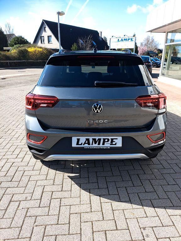 Gebraucht VW T-Roc Life 110 PS (80 kW) 2023 Grau SUV