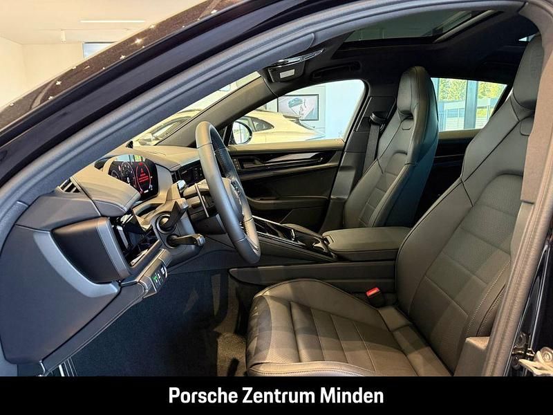 Neu Porsche Panamera 470 PS (345 kW) 2026 Schwarz Kleinwagen