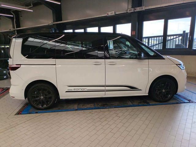 Second-hand VW Multivan Edition 150 CP (110 kW) 2024 Alb Monovolum
