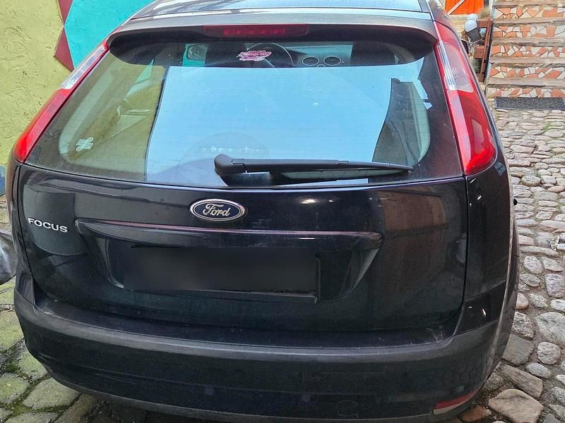 Gebraucht Ford Focus 101 PS (74 kW) 2007 Blau Limousine