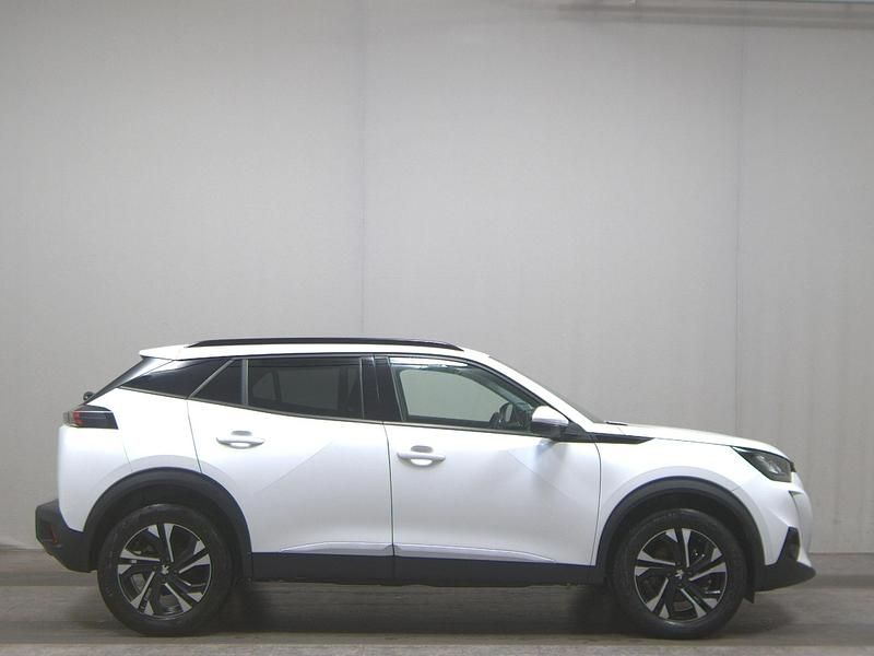 Weiss Gebraucht 2022 Peugeot 2008 Allure SUV | 16.480 € (Superpreis) - Bild 1/4