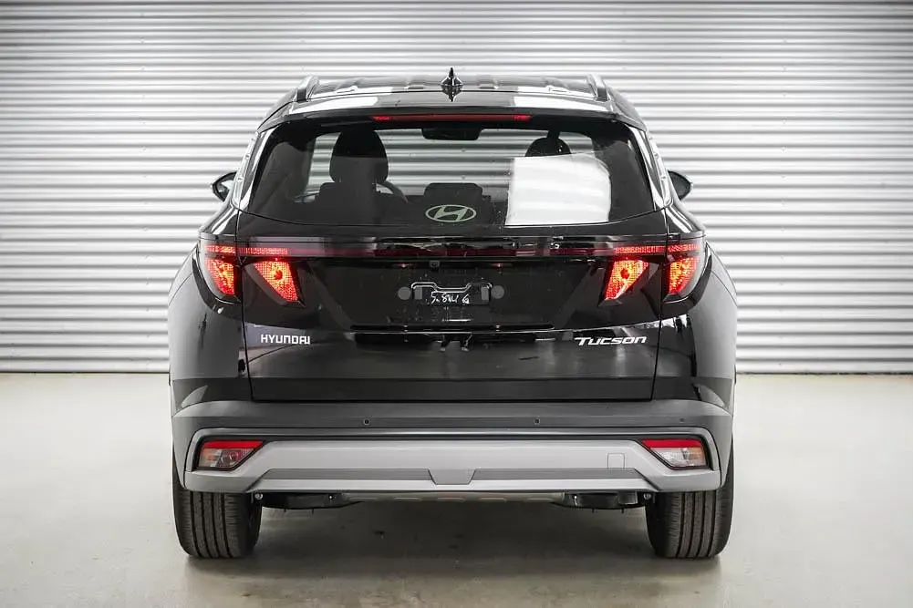 Neu Hyundai Tucson Style 150 PS (110 kW) 2026 Abyss black metallic () SUV
