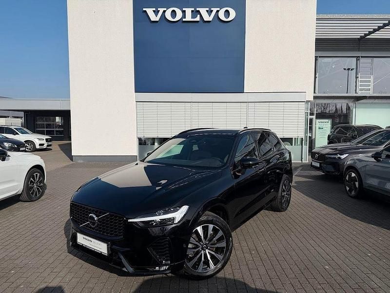Gebraucht Volvo XC60 Plus 197 PS (144 kW) 2023 Schwarz SUV
