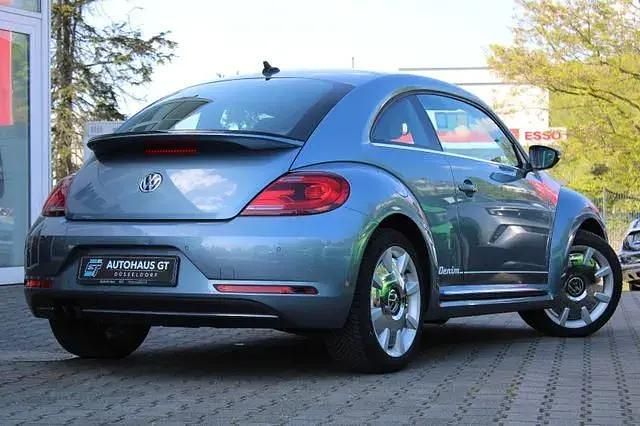 Usata VW Beetle 150 CV (110 kW) 2017 Blu Utilitaria