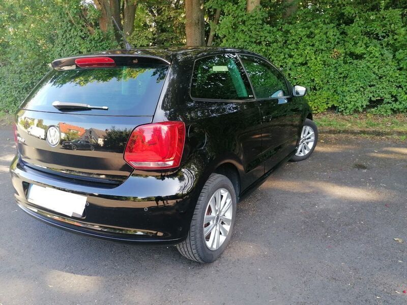 Gebraucht VW Polo Style 69 PS (50 kW) 2011 Schwarz Limousine