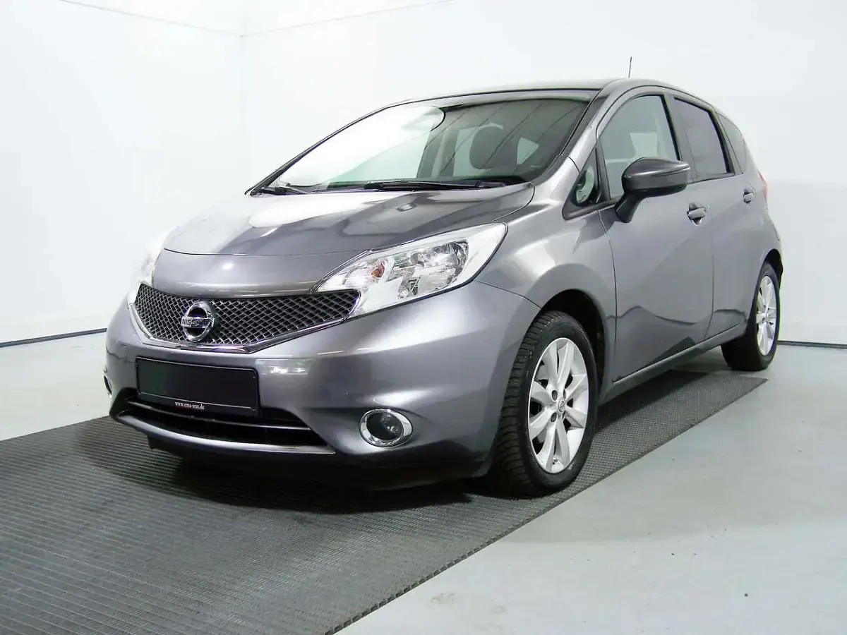 Gebraucht Nissan Note Acenta+ 98 PS (72 kW) 2014 Grau Kleinwagen