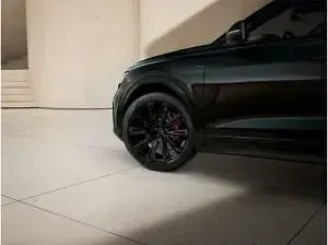 Neu Audi Q8 394 PS (289 kW) 2026 Schwarz (mythosschwarz metallic) SUV