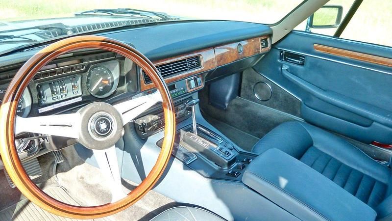 Gebraucht Jaguar XJS 286 PS (210 kW) 1986 Blau Cabrio