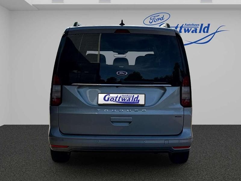Neu Ford Tourneo Titanium 150 PS (110 kW) 2026 Frost silber Van / Kleinbus