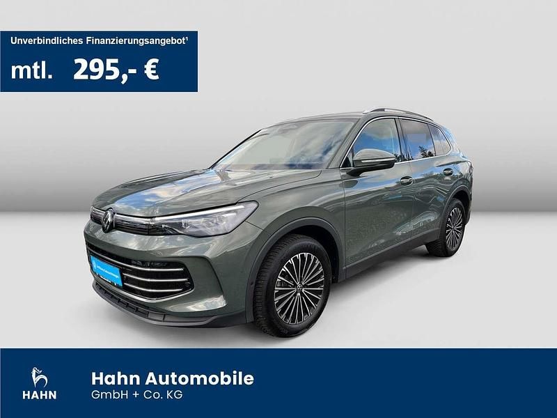 Cipressinogrün metallic Gebraucht 2024 VW Tiguan Elegance SUV | 36.990 € (Fairer Preis) - Bild 1/3