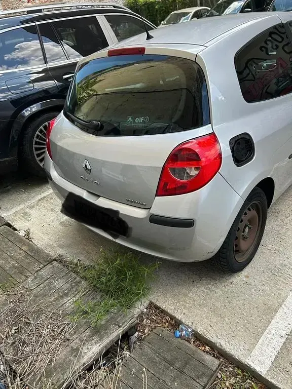 Gebraucht Renault Clio II Authentique 75 PS (55 kW) 2005 Grau Coupé