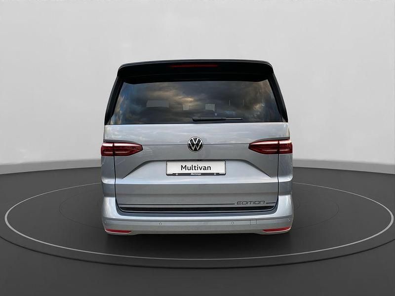 Neu VW Multivan Edition 150 PS (110 kW) 2025 Silber Van