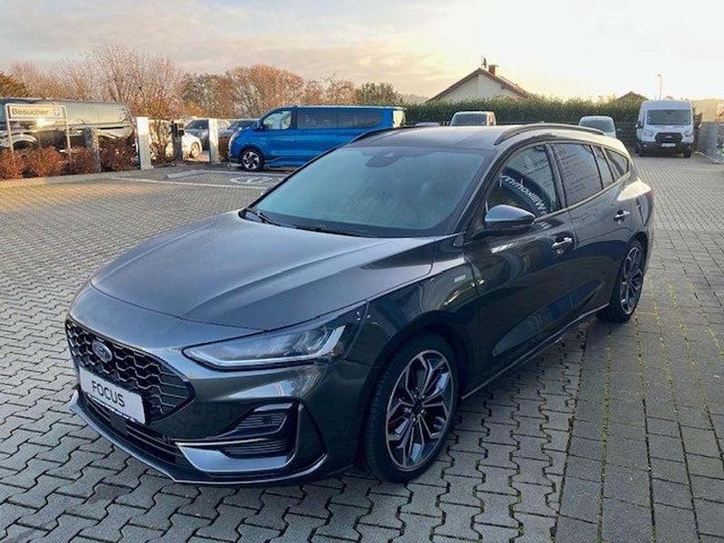 Gebraucht Ford Focus ST-Line X 155 PS (114 kW) 2025 Magneticgrau (metallic) Kombi