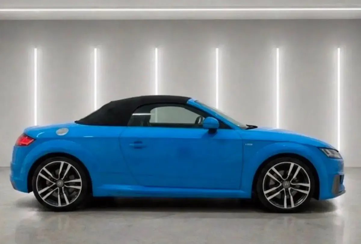 Gebraucht Audi TT Roadster S-Line 245 PS (180 kW) 2019 Blau Cabrio