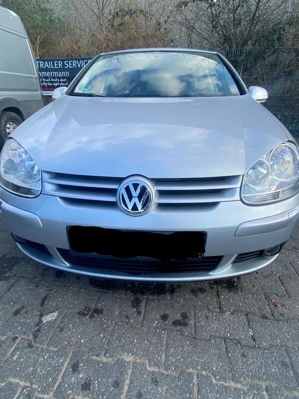 Grau Gebraucht 2006 VW Golf V Goal Kleinwagen | 4.500 € (Etwas zu teuer) - Bild 1/4