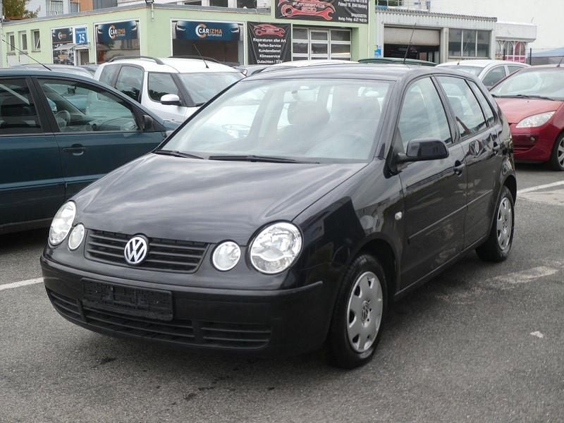 Schwarz Gebraucht 2003 VW Polo Comfortline Limousine | 399 € (Superpreis) - Bild 1/4
